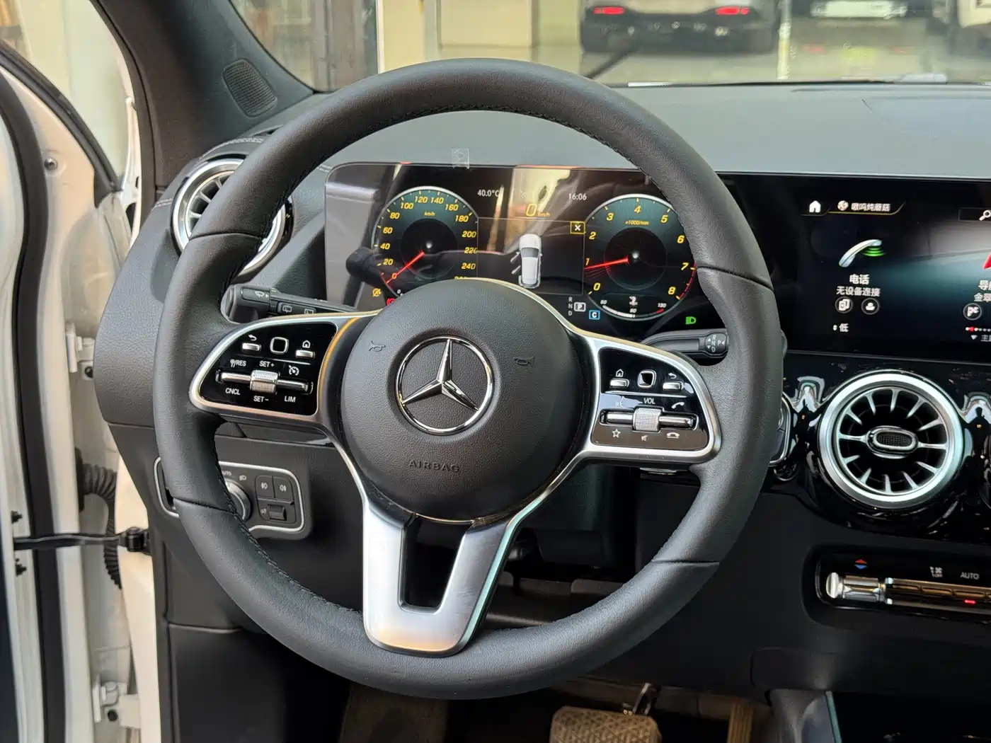 Mercedes-Benz GLA 2023 2023 GLA 220