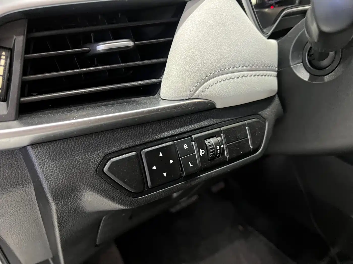 Baojun 530 2018 2018 1.5T DCT Luxury (China V)