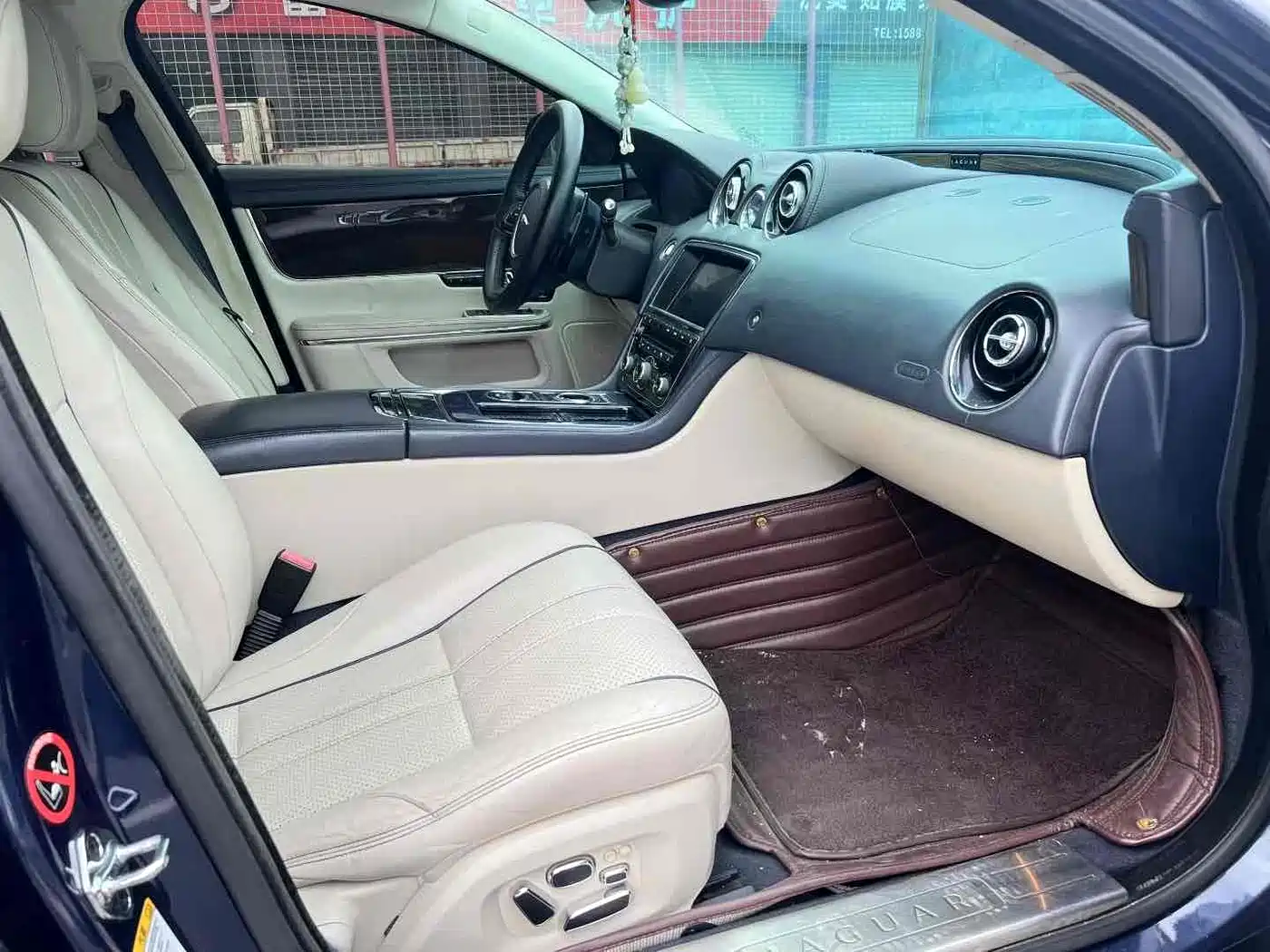 Jaguar XJ 2013 2012 XJL 3.0 Panorama Business