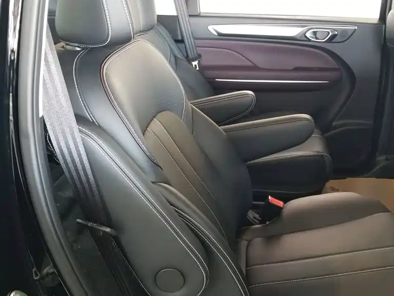 GAC Trumpchi Trumpchi M6 2026 2023 PRO 270T DCT Luxury Edition