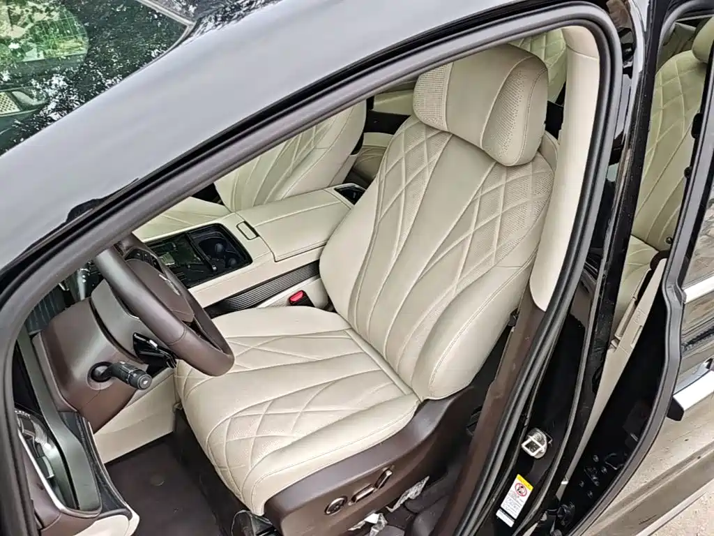 Denza D9 2026 2025 Model DM-i Smart Drive Edition 1020 AWD Flagship