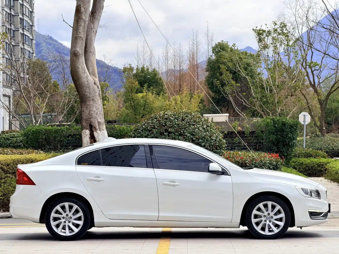 Photo 14 - Volvo S60
