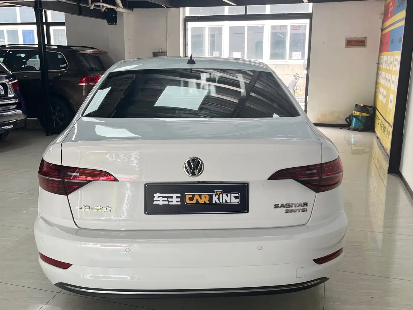 Volkswagen Sagitar 2021 280TSI DSG Surpassing Edition фото 17