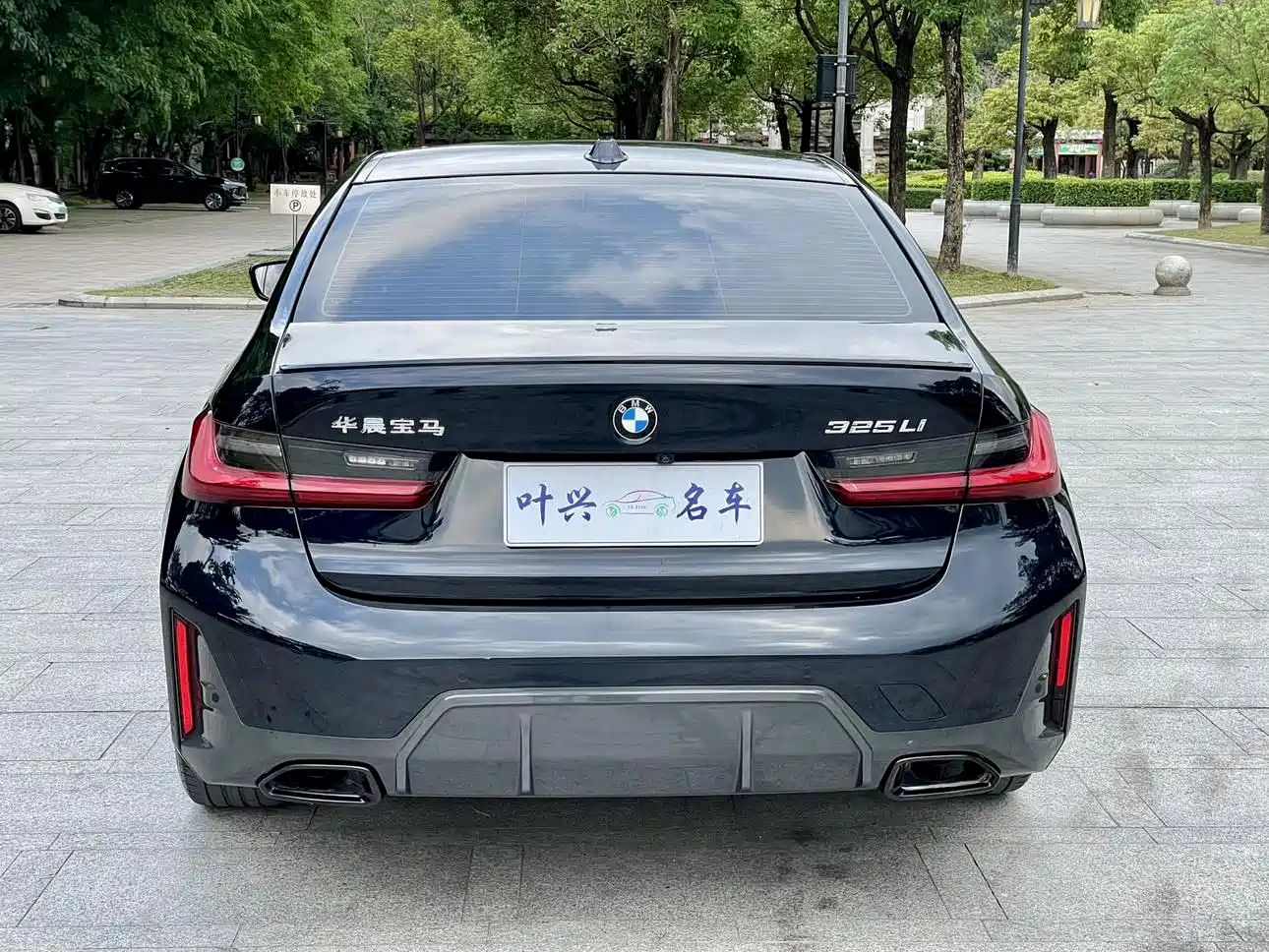 BMW 3 Series 2023 325Li M Sport Package фото 12