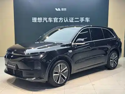 Li Auto L6