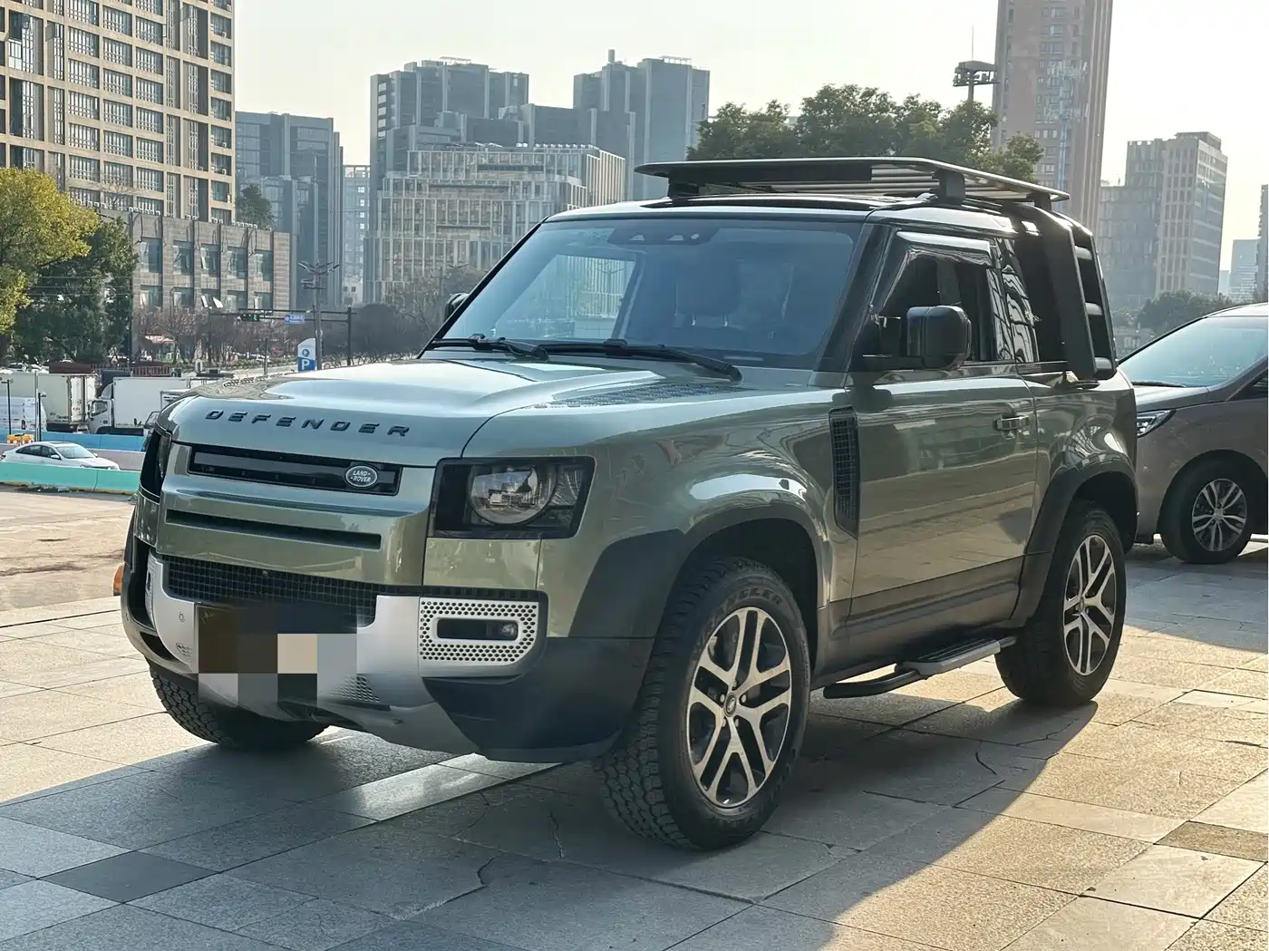 Land Rover Defender 2022 Model 90 3.0T P400 XS