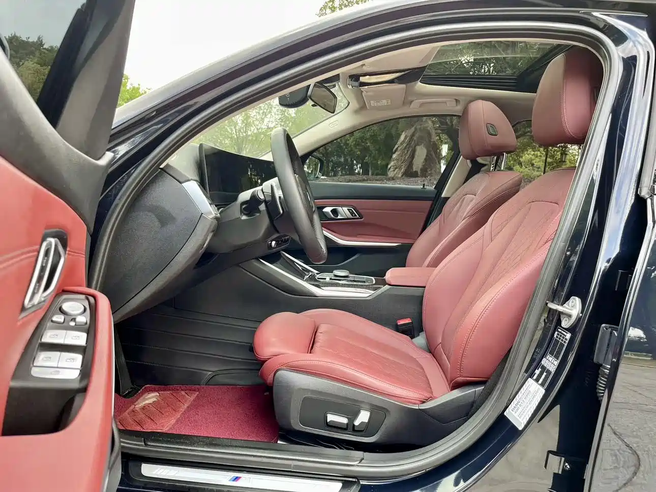 BMW 3 Series 2023 325Li M Sport Package фото 5