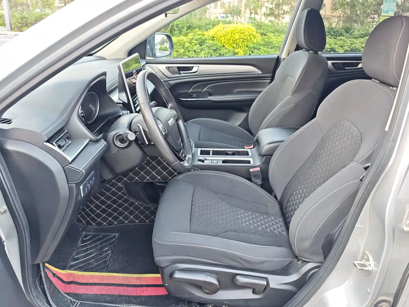 Haval M6 2021 PLUS 1.5T DCT Luxury Smart Connect фото 11