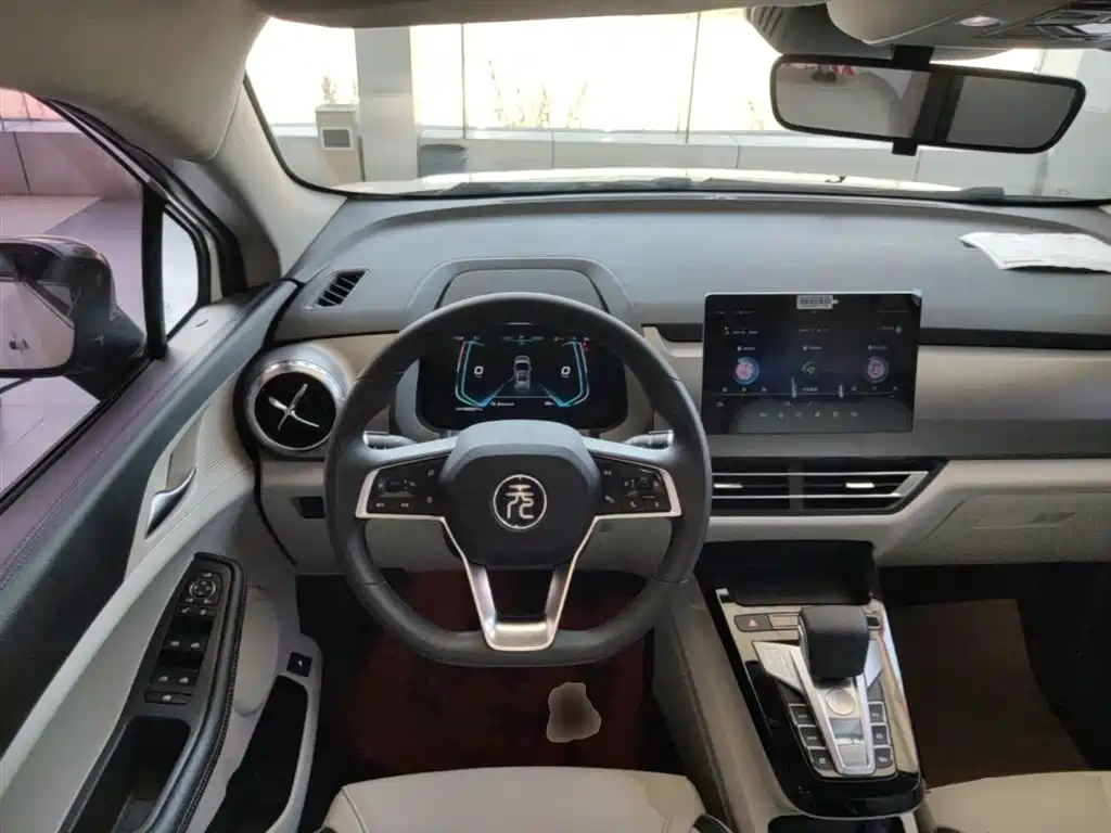BYD Yuan Pro 2021 401KM Premium Model фото 11