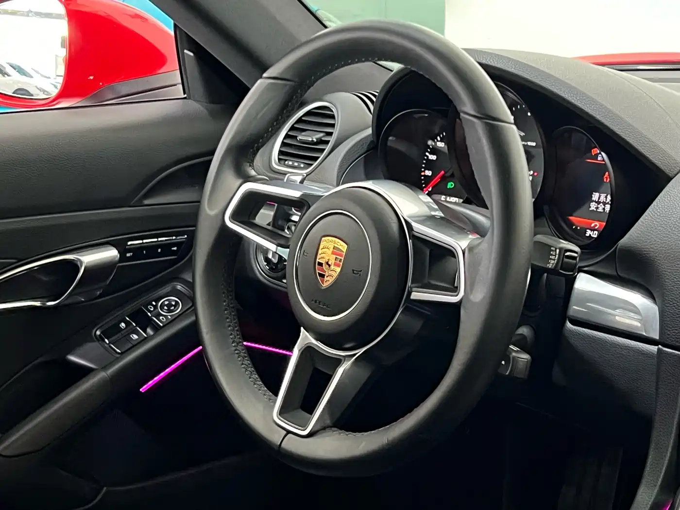 Porsche 718 2018 Cayman 2.0T фото 17