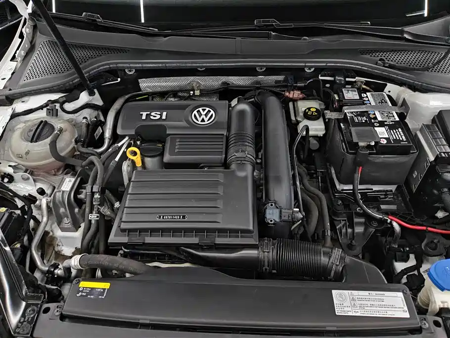 Volkswagen Golf 2018 230TSI Automatic Comfort фото 10
