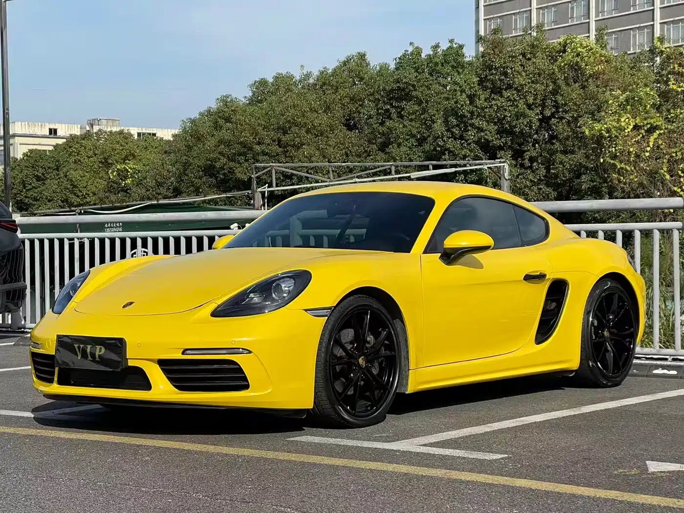 Porsche 718 2018 Cayman 2.0T фото 2