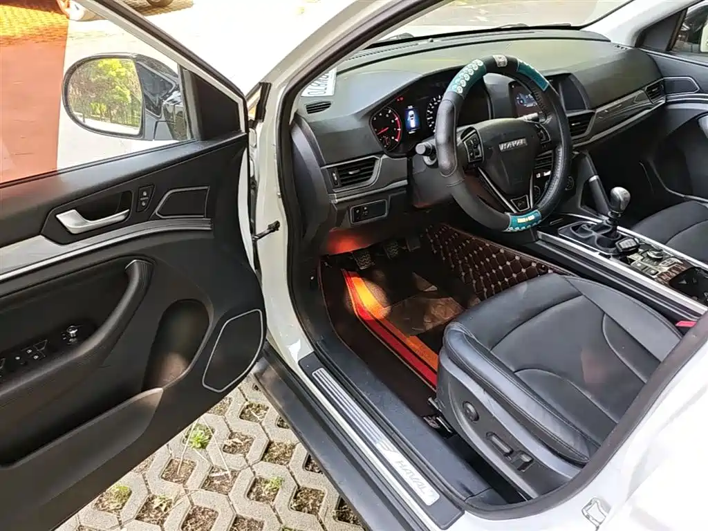 Haval H6 2018 Red Label Sport 1.5T Manual 2WD Elite фото 16