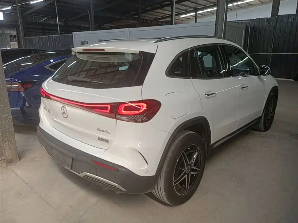 Mercedes-Benz EQA 2022 EQA 300 4MATIC Launch Special Edition фото 7