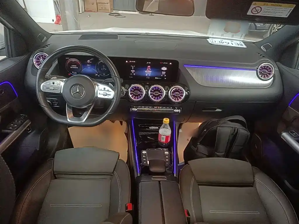 Mercedes-Benz EQA 2022 EQA 300 4MATIC Launch Special Edition фото 10