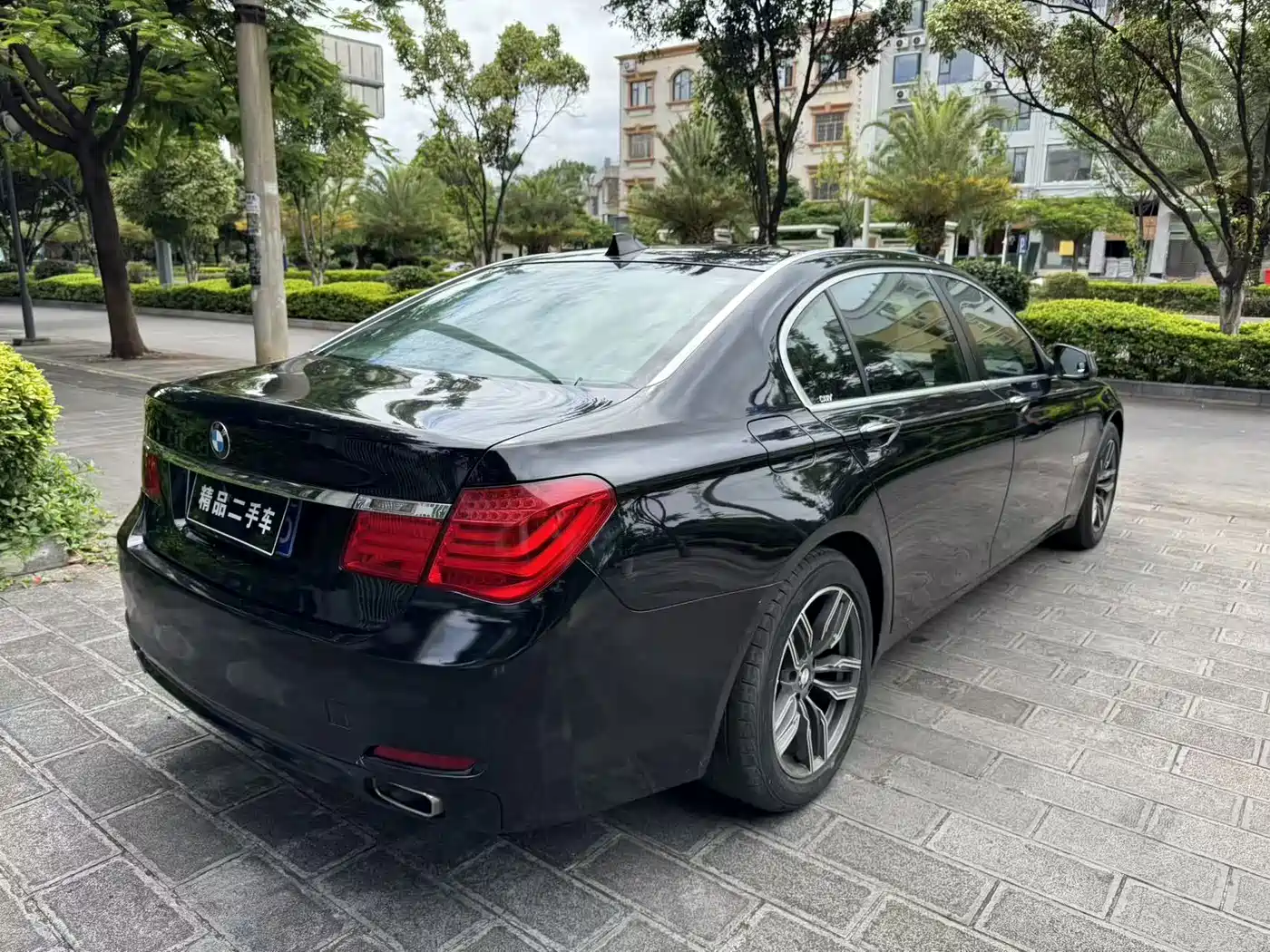 BMW 7 Series 2013 2011 730Li Elegance