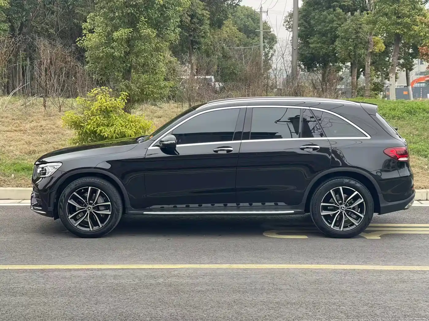 Mercedes-Benz GLC 2022 Model GLC 260 L 4MATIC Luxury Edition фото 7