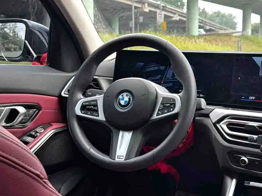 BMW i3 2024 eDrive 40 L Shadow Night Package фото 8
