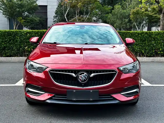 BUICK REGAL