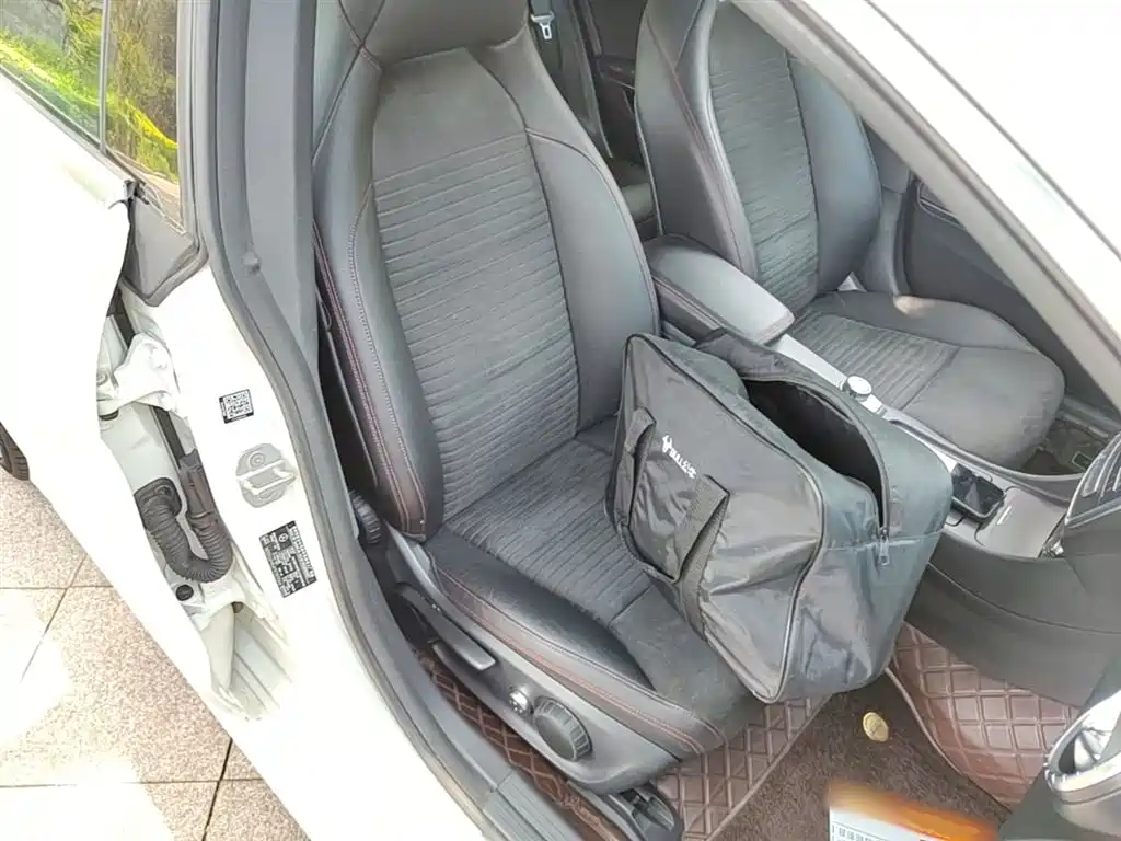 Mercedes-Benz CLA (Import) 2015 CLA 220 4MATIC фото 25