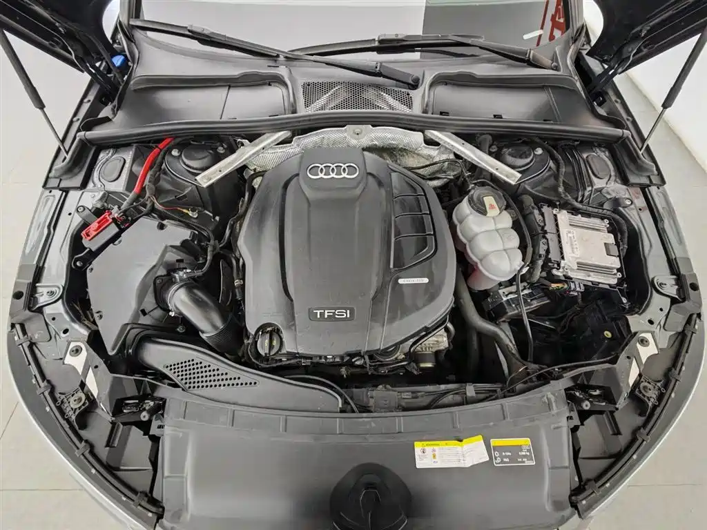 Audi A4L 2019 40 TFSI Progressive (China V) фото 6