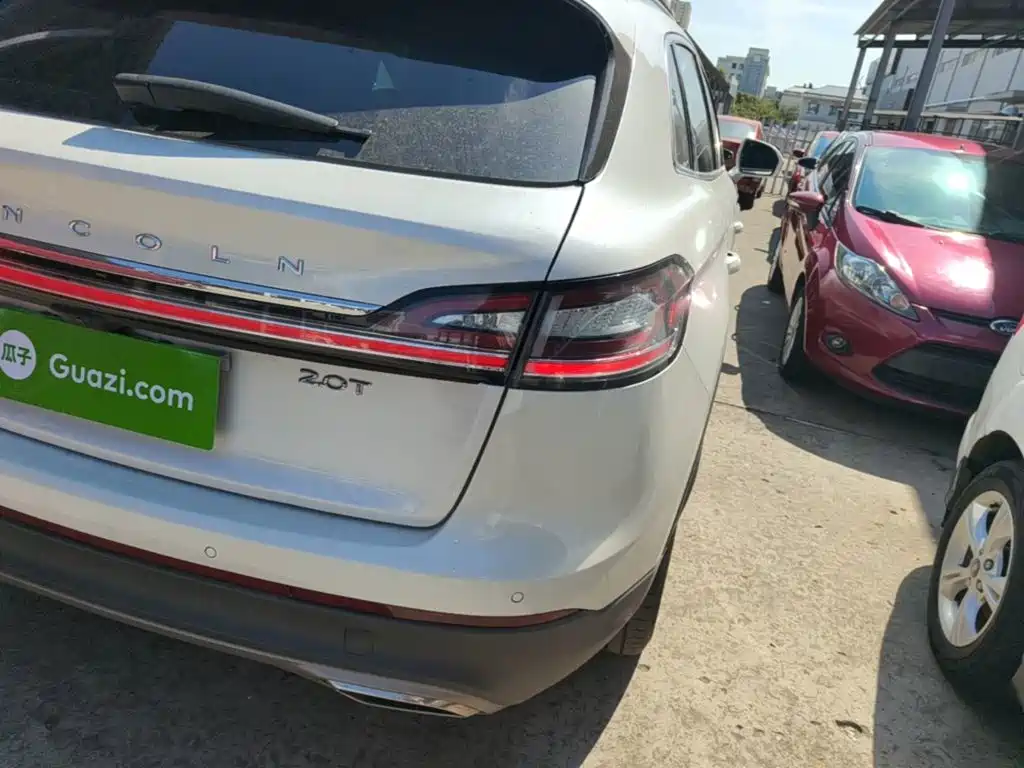 Lincoln Nautilus (Import) 2019 2019 2.0T 2WD Premium Edition China VI