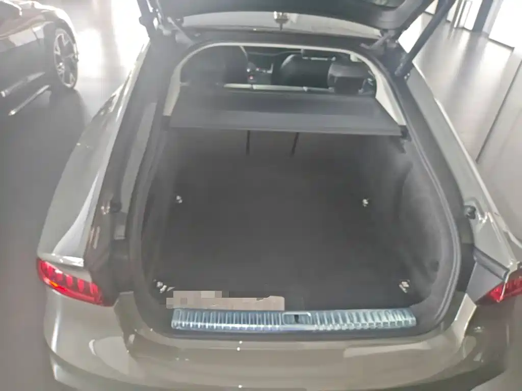 Audi A7 2024 2024 45 TFSI Premium Selection