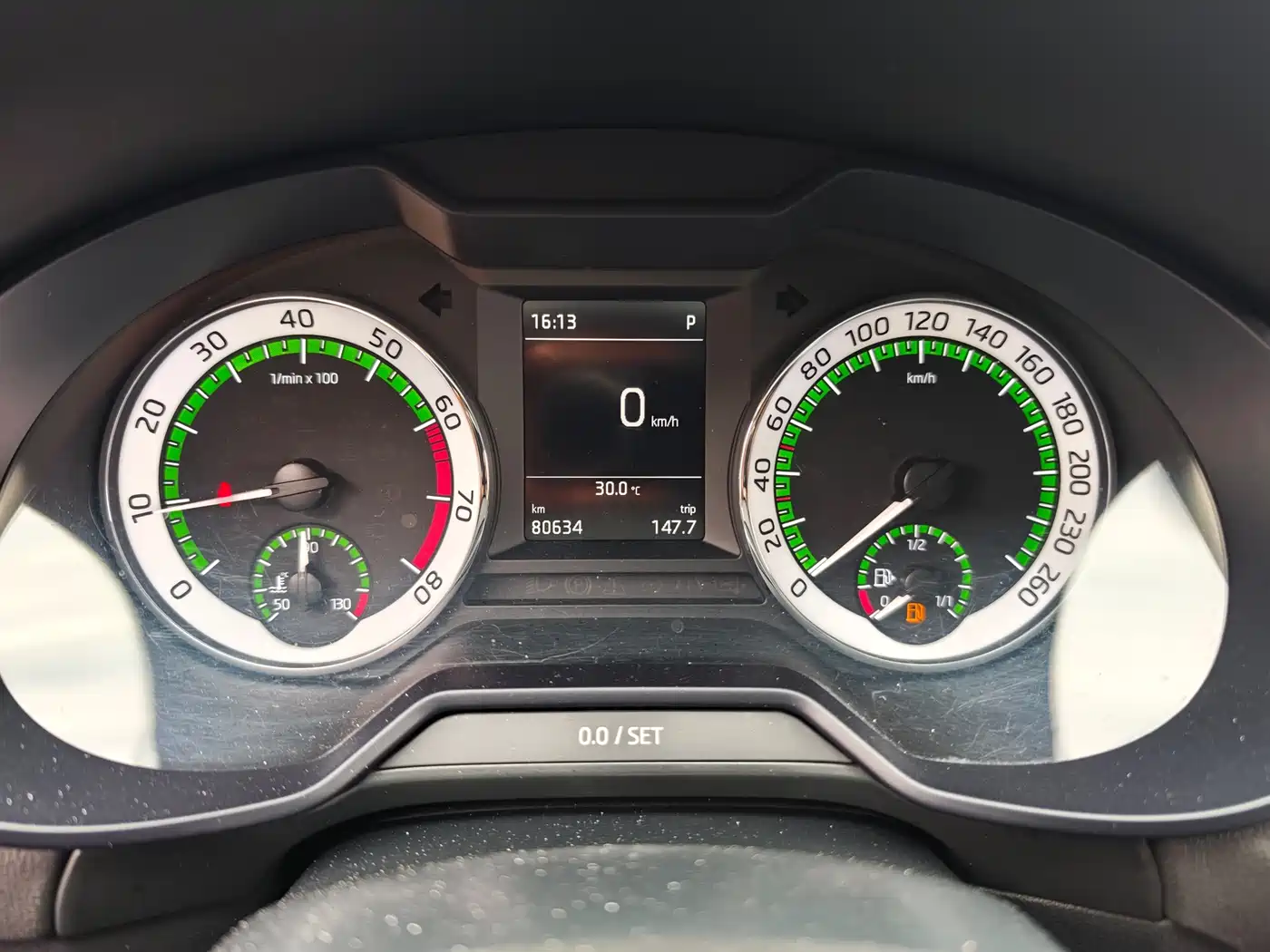 Škoda Octavia 2019 TSI230 DSG Luxury Edition фото 11