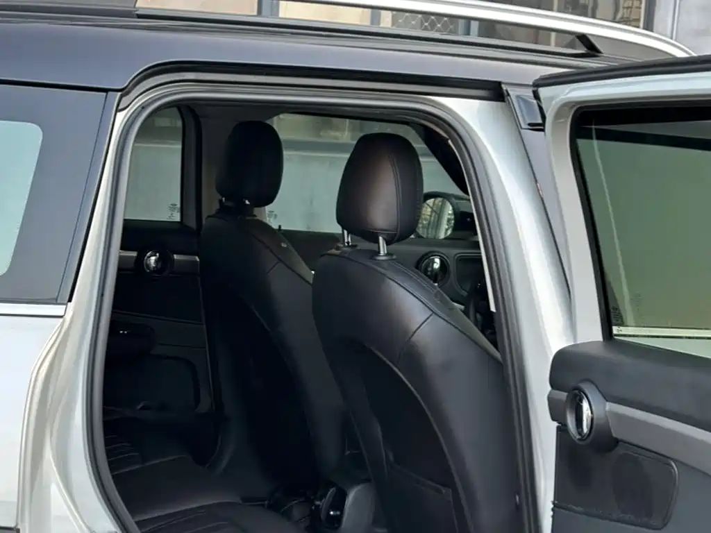 Photo 8 - MINI COUNTRYMAN