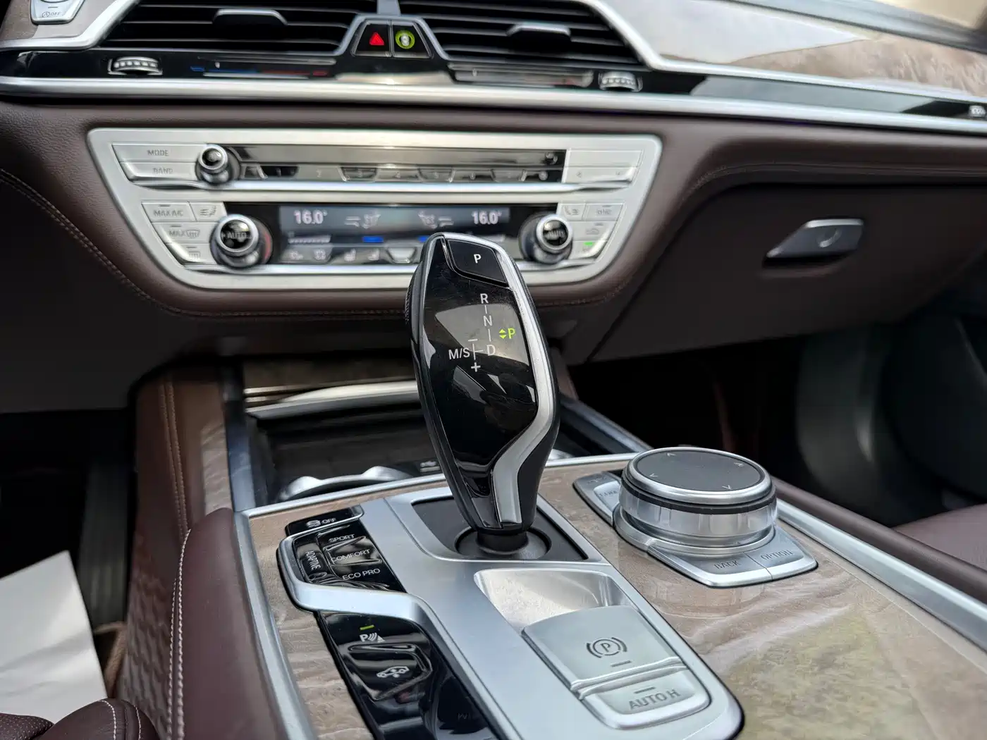 BMW 7 Series 2021 2021 Model 740Li Leading Luxury Package