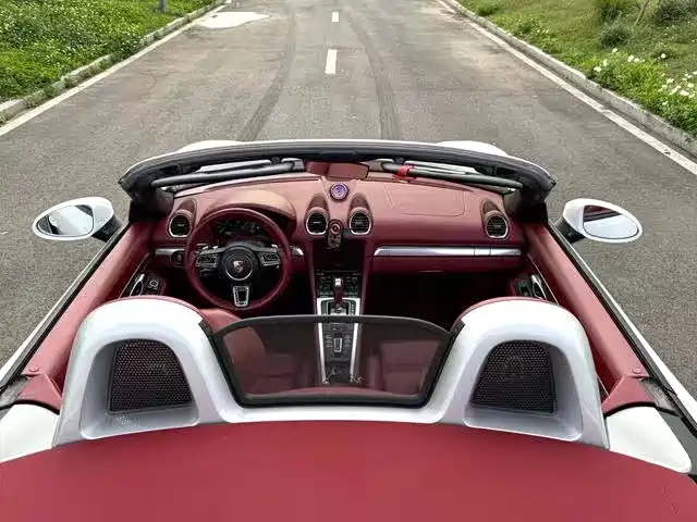 Porsche 718 2020 Boxster 2.0T фото 6