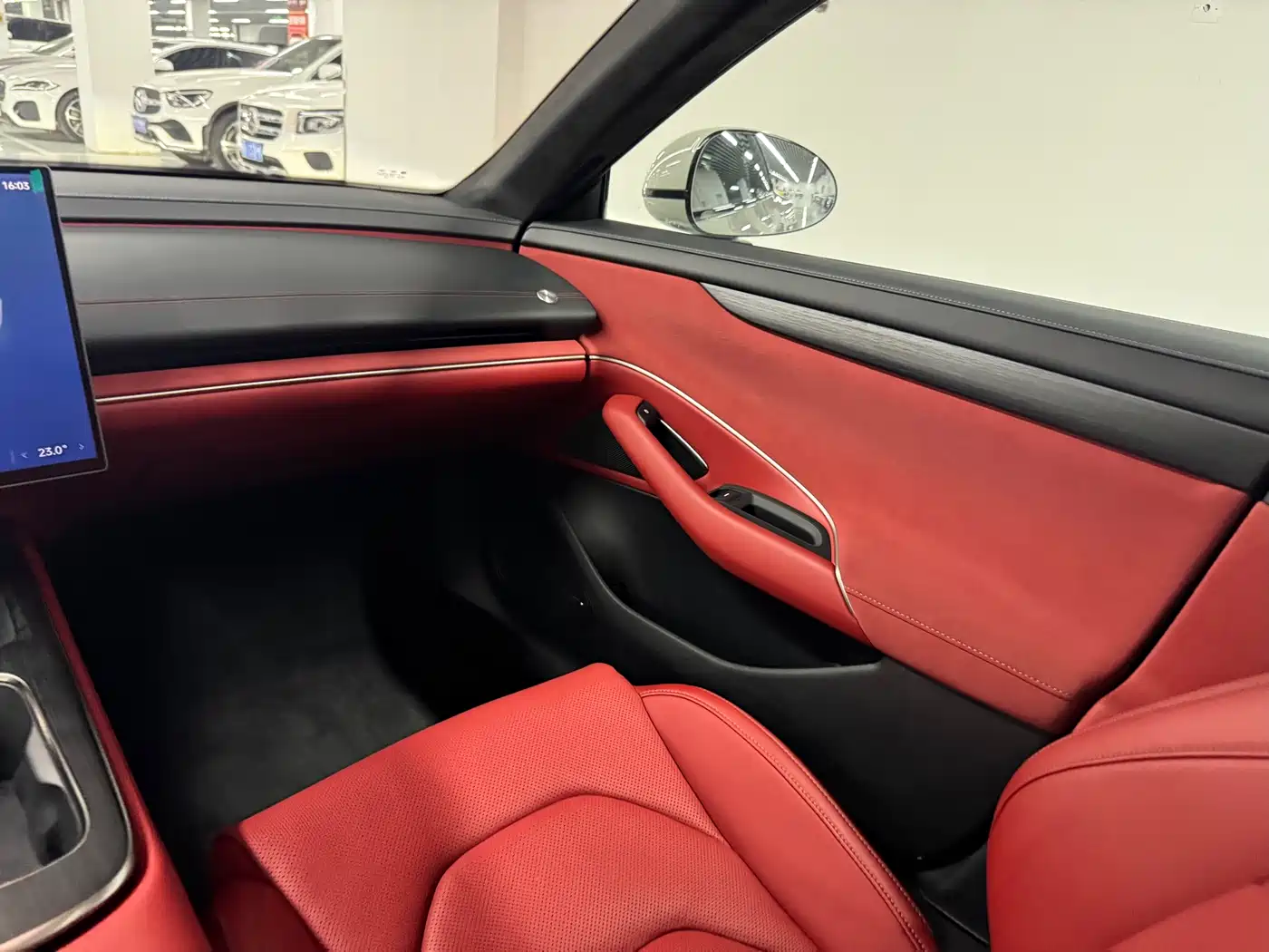 Xiaomi Auto Xiaomi SU7 2024 AWD Extended Range Advanced Smart Driving Max Edition фото 15