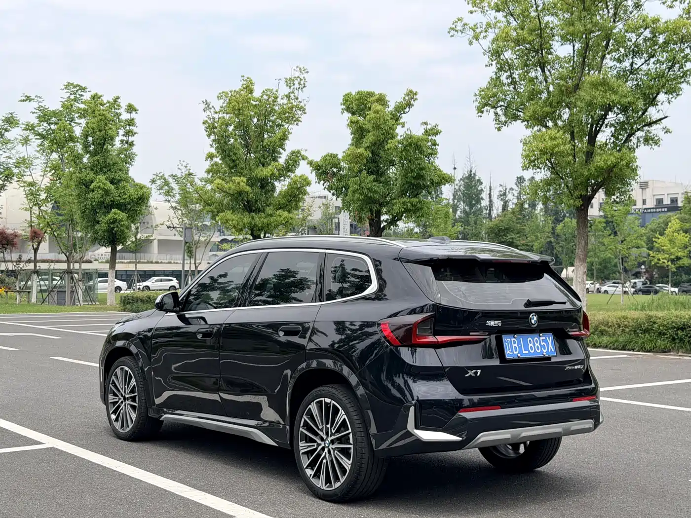 BMW X1 2023 xDrive25Li X Design Package фото 4