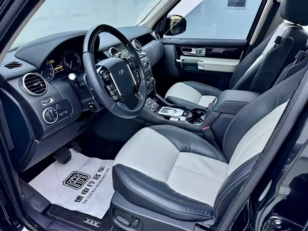 Land Rover Discovery 2014 3.0 SC V6 XXV Edition фото 15