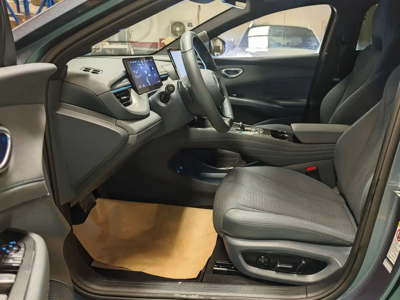 BYD Seal 06GT 2025 605 Heatwave Edition фото 5