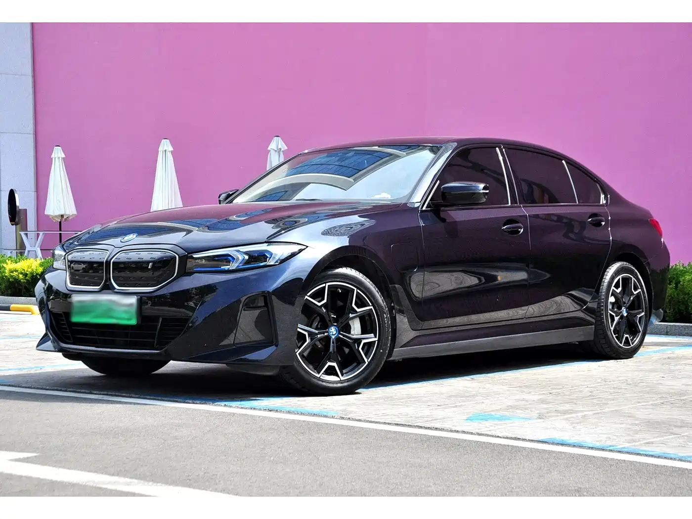 BMW i3 2024 eDrive 40 L Shadow Night Package
