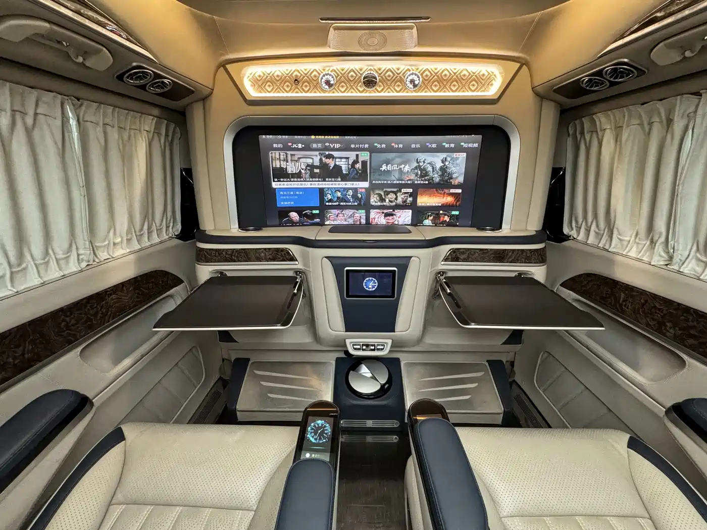 Weihao Auto Kamaz V-Class 2022 2022 2.0T Tianyue Undivided 7-Seater
