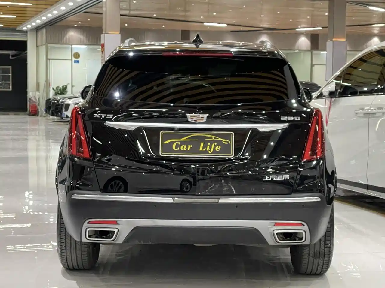CADILLAC XT5