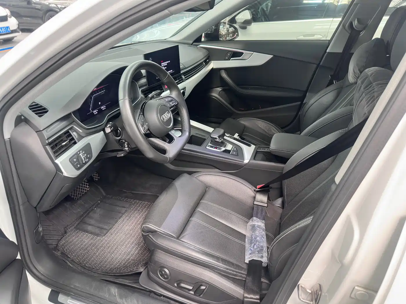 Audi A4L 2022 40 TFSI Luxury Dynamic фото 6