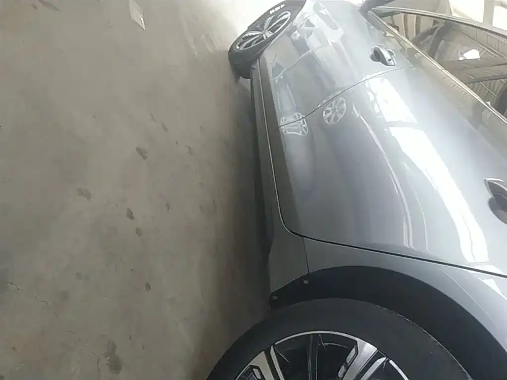BYD Destroyer 05 2022 DM-i 55KM Luxury фото 21