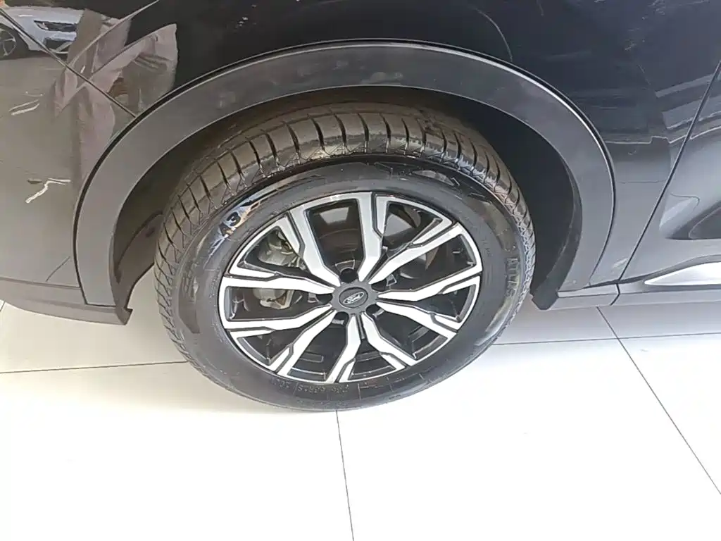 Ford Lingrui 2026 2025 EcoBoost 170 Comfort Leader