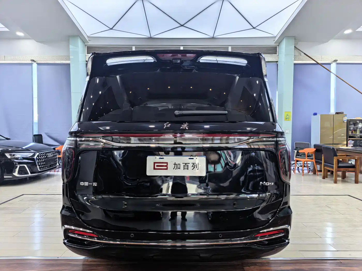 Hongqi HQ9 2023 2.0T Smart Connect Flagship фото 20
