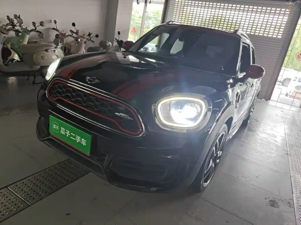MINI JCW COUNTRYMAN 2017 2017 2.0T JOHN COOPER WORKS Tourer