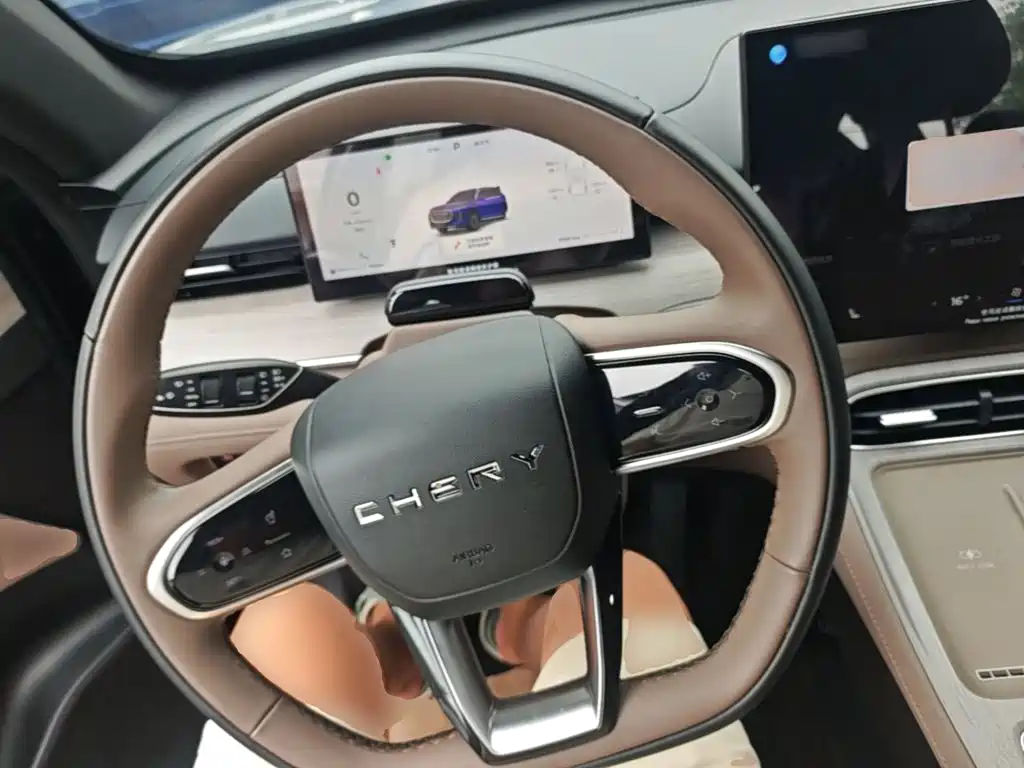Chery Tiggo 8 PLUS 2024 2025 290TGDI DCT Premium 5-seater