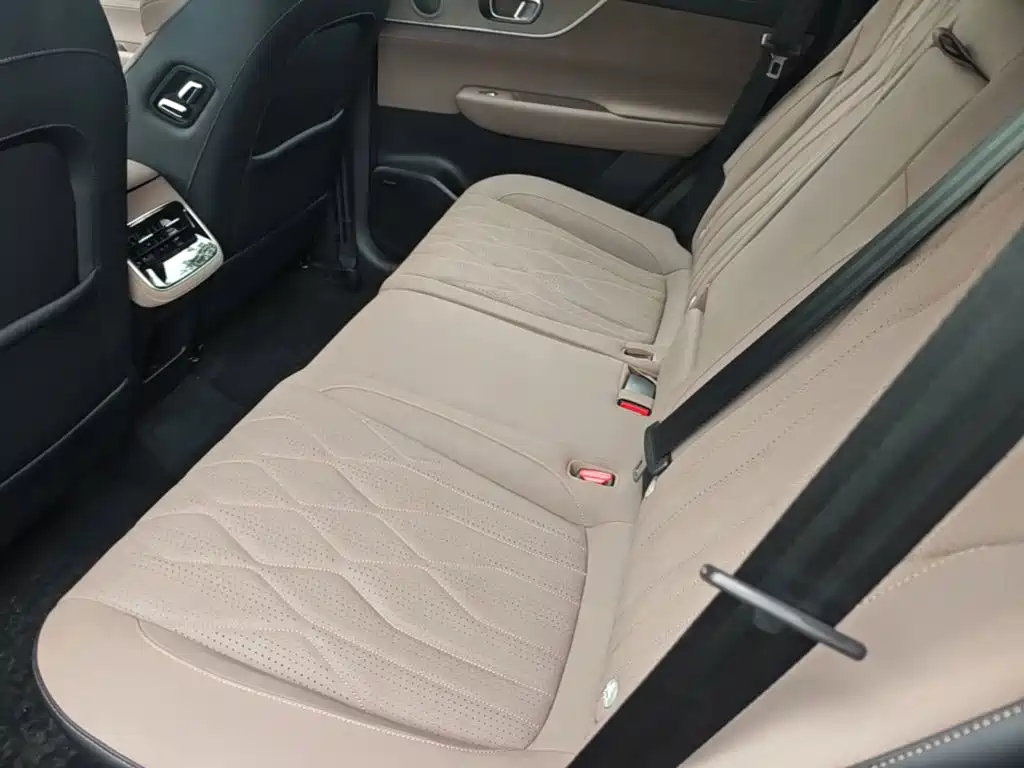 Chery Tiggo 8 PLUS 2024 2025 290TGDI DCT Premium 5-seater