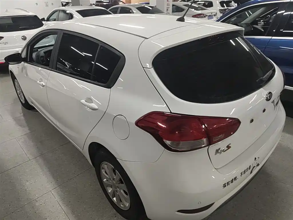 Kia K3S 2014 1.6L Automatic GL фото 5