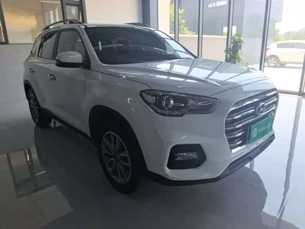 Hyundai Beijing Hyundai ix35 2019 2.0L Automatic 2WD Zhiyong·Enjoy China V фото 4