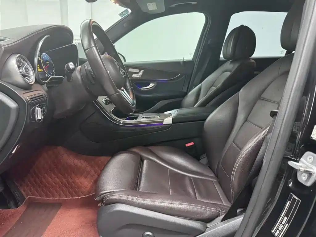 Mercedes-Benz GLC 2020 GLC 260 L 4MATIC Luxury фото 5