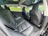 Фото 8 - Tesla Model 3