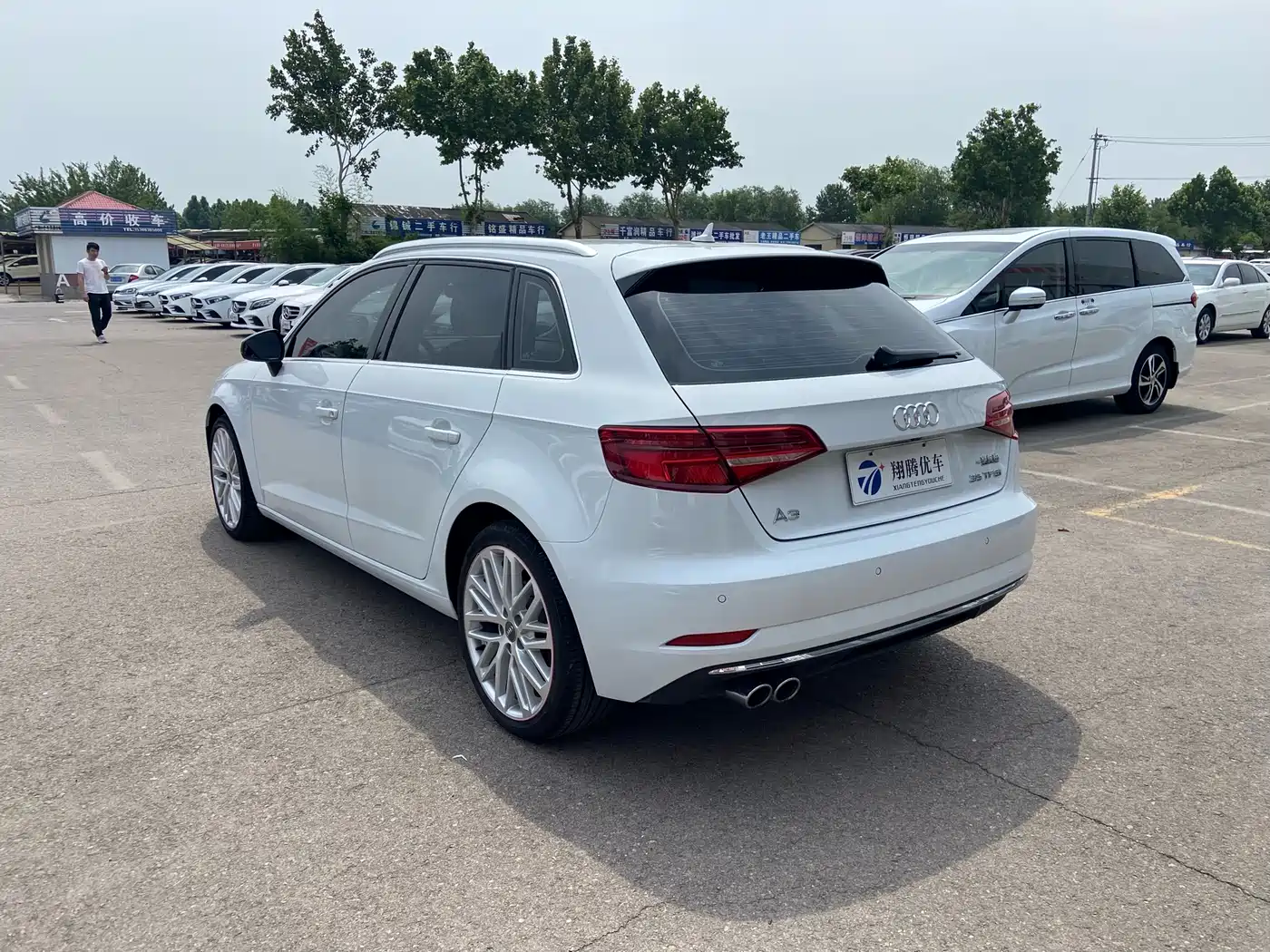 Audi A3 2018 30th Anniversary Sportback 35 TFSI Style фото 6